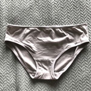 Eco friendly simple cotton hipster panties
